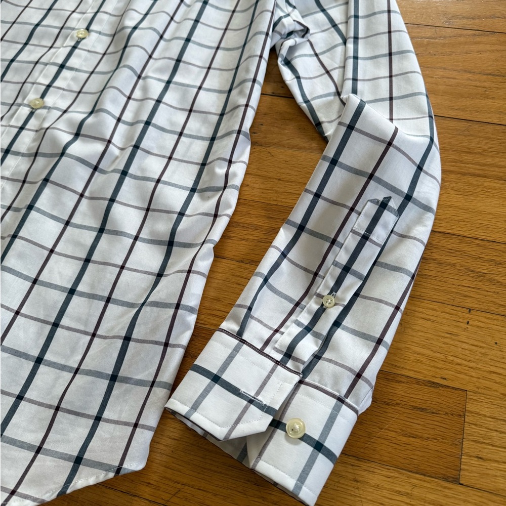 THREE Banana Republic Men's Button-Down Plaid Dress Shirt - Size Medium - Picture 12 of 15